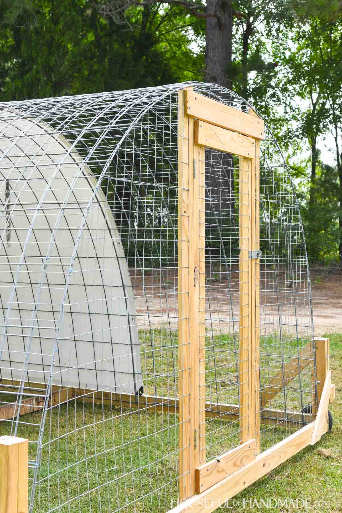 Large Chicken Tractor Woodworking Plans