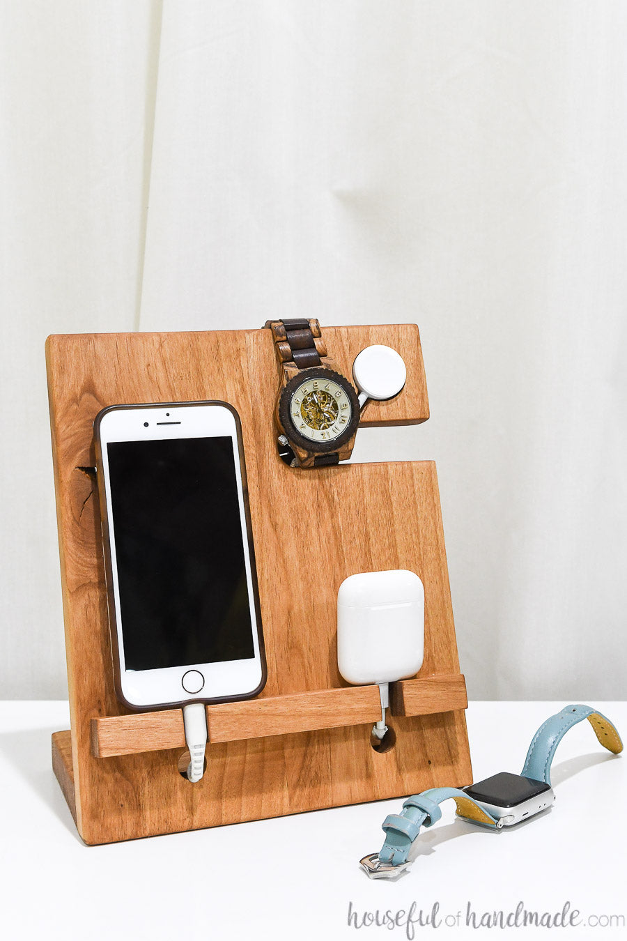 Nightstand Valet Docking Station Build Plans