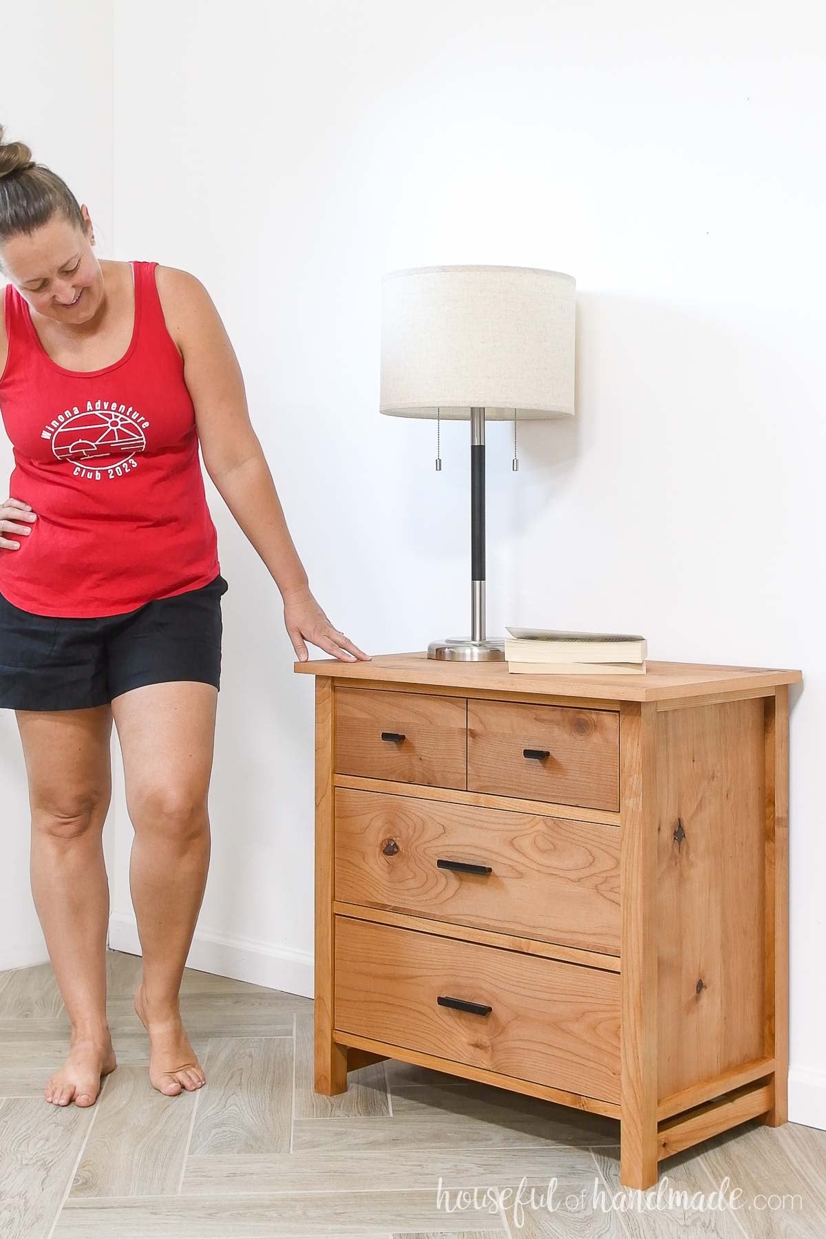 Classic 3 Drawer Nightstand Build Plans