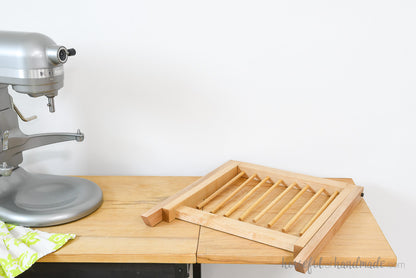 Fold-up Pasta Drying Rack Woodworking Plans