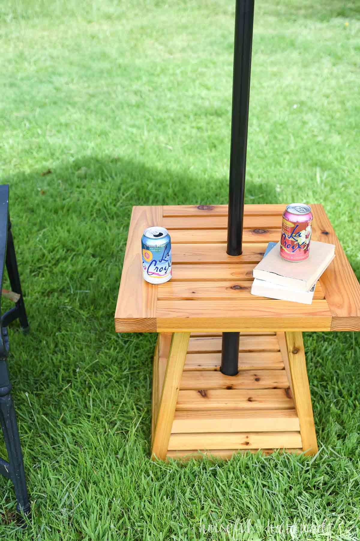 Outdoor Umbrella Side Table Woodworking Plans