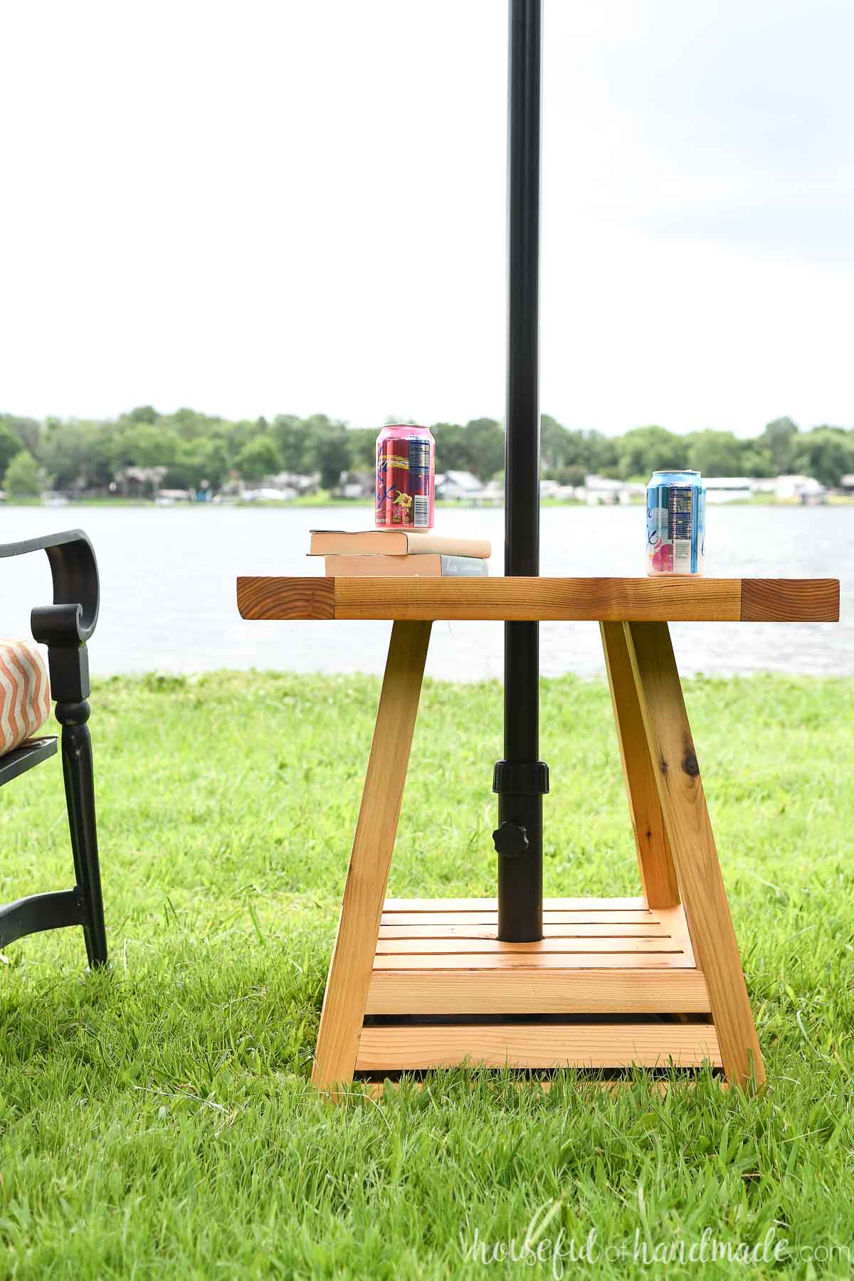 Outdoor Umbrella Side Table Woodworking Plans