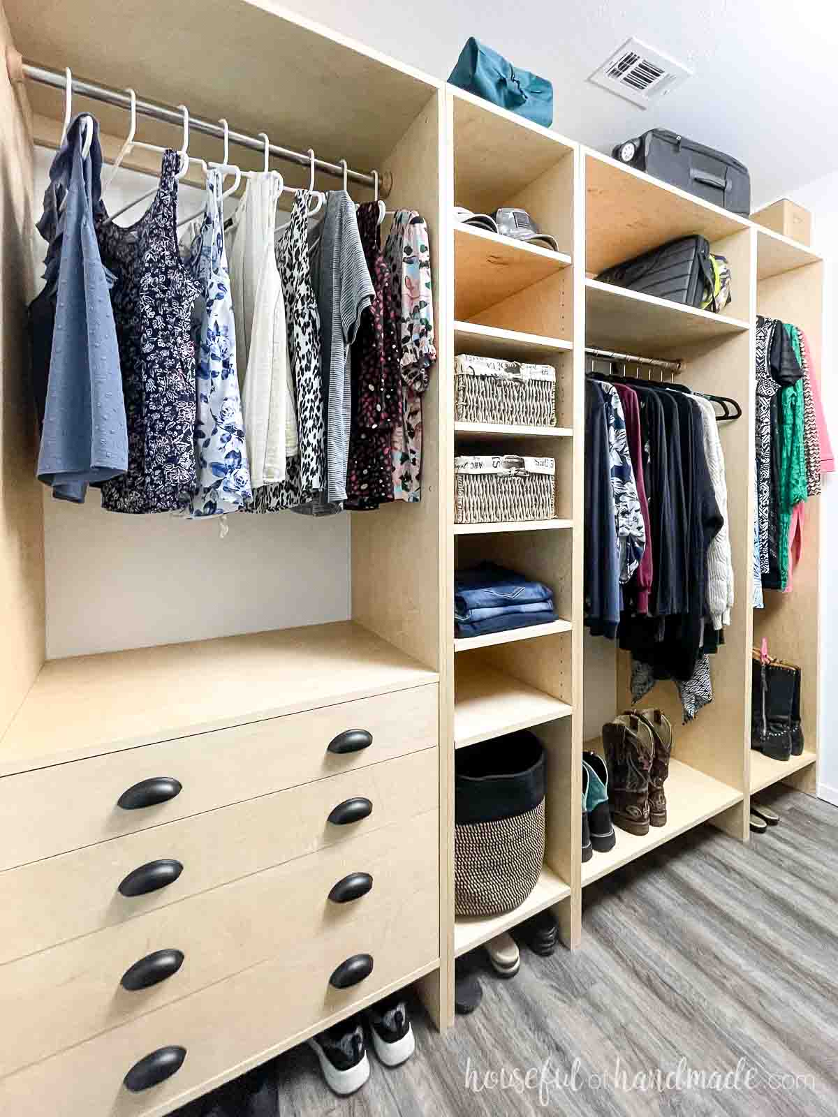 Outlet closet organizer