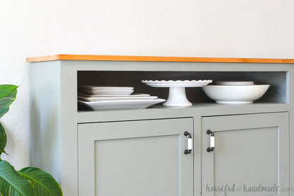 Sideboard with Platter Shelf Woodworking Plans
